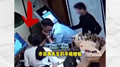 民警回头男子吃瓜,男子吃瓜成焦点
